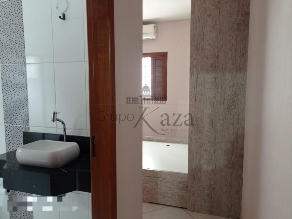 Foto 27 de Casa Padrão em Jardim Santa Inês II, São José dos Campos - imagem 27
