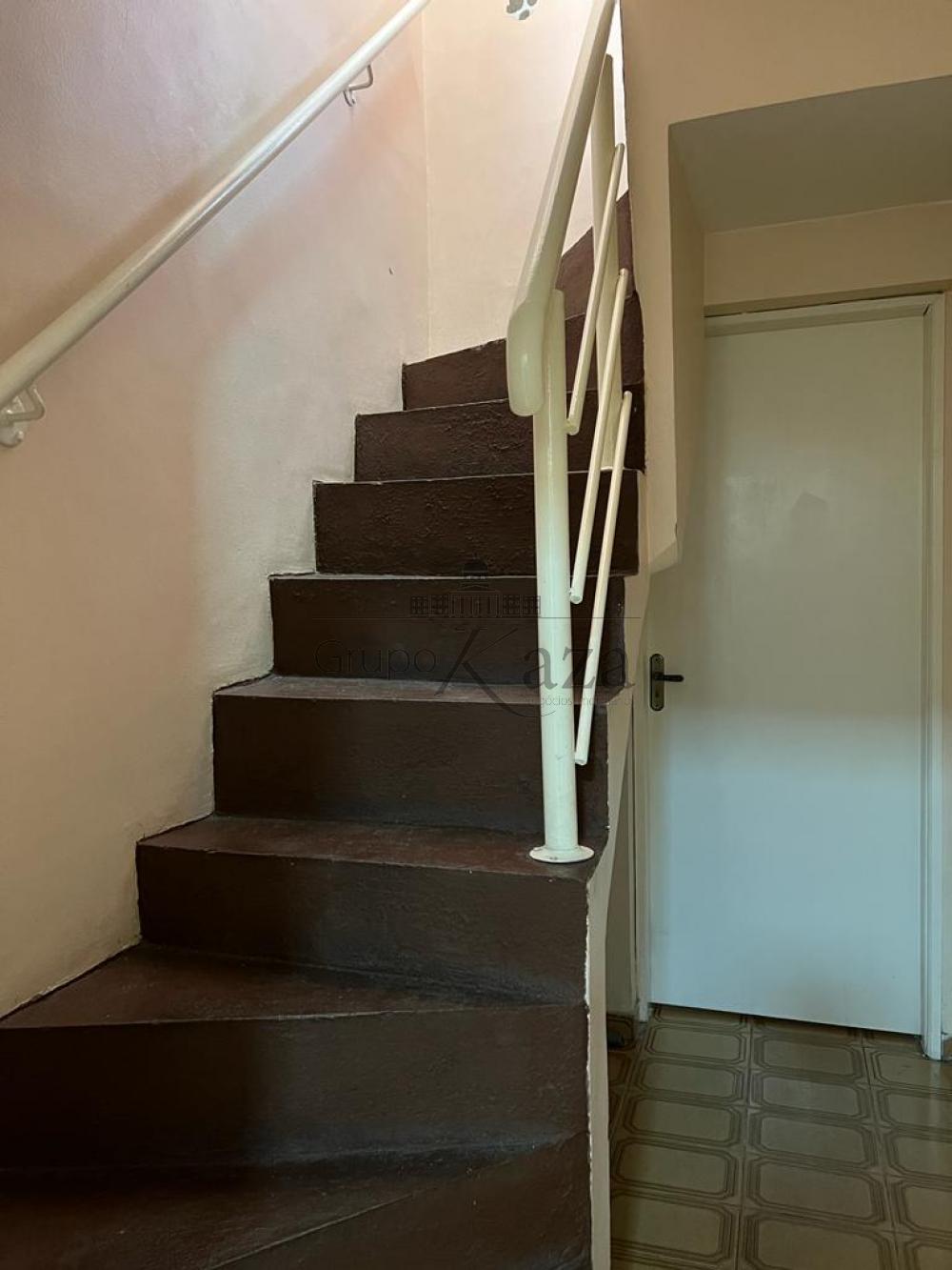 Foto 3 de Casa Sobrado em Vila Pinheiro, Jacareí - imagem 3