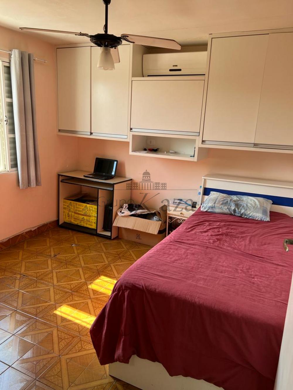 Foto 10 de Casa Sobrado em Vila Pinheiro, Jacareí - imagem 10
