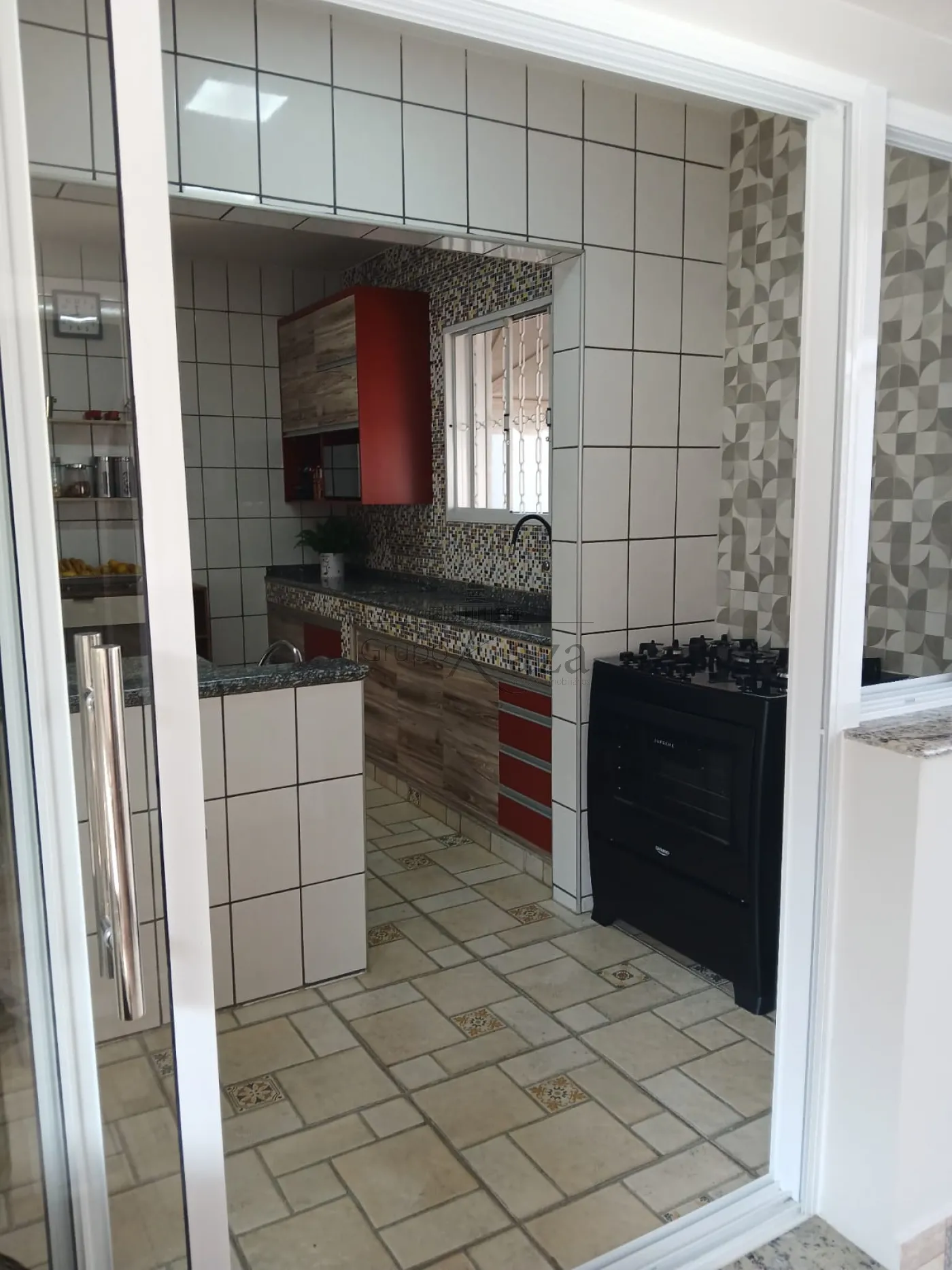 Foto 9 de Casa Sobrado em Chácaras Santa Maria, Jacareí - imagem 9