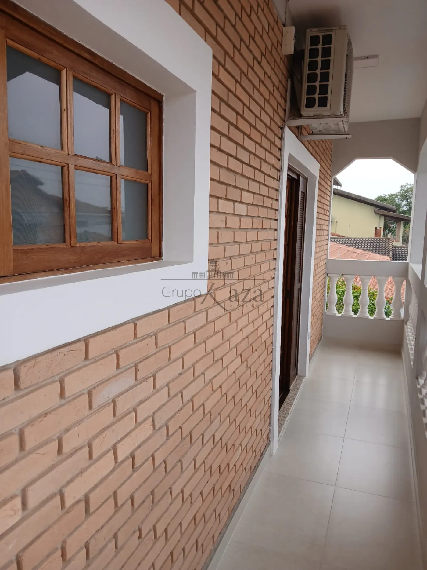 Foto 29 de Casa Sobrado em Chácaras Santa Maria, Jacareí - imagem 29