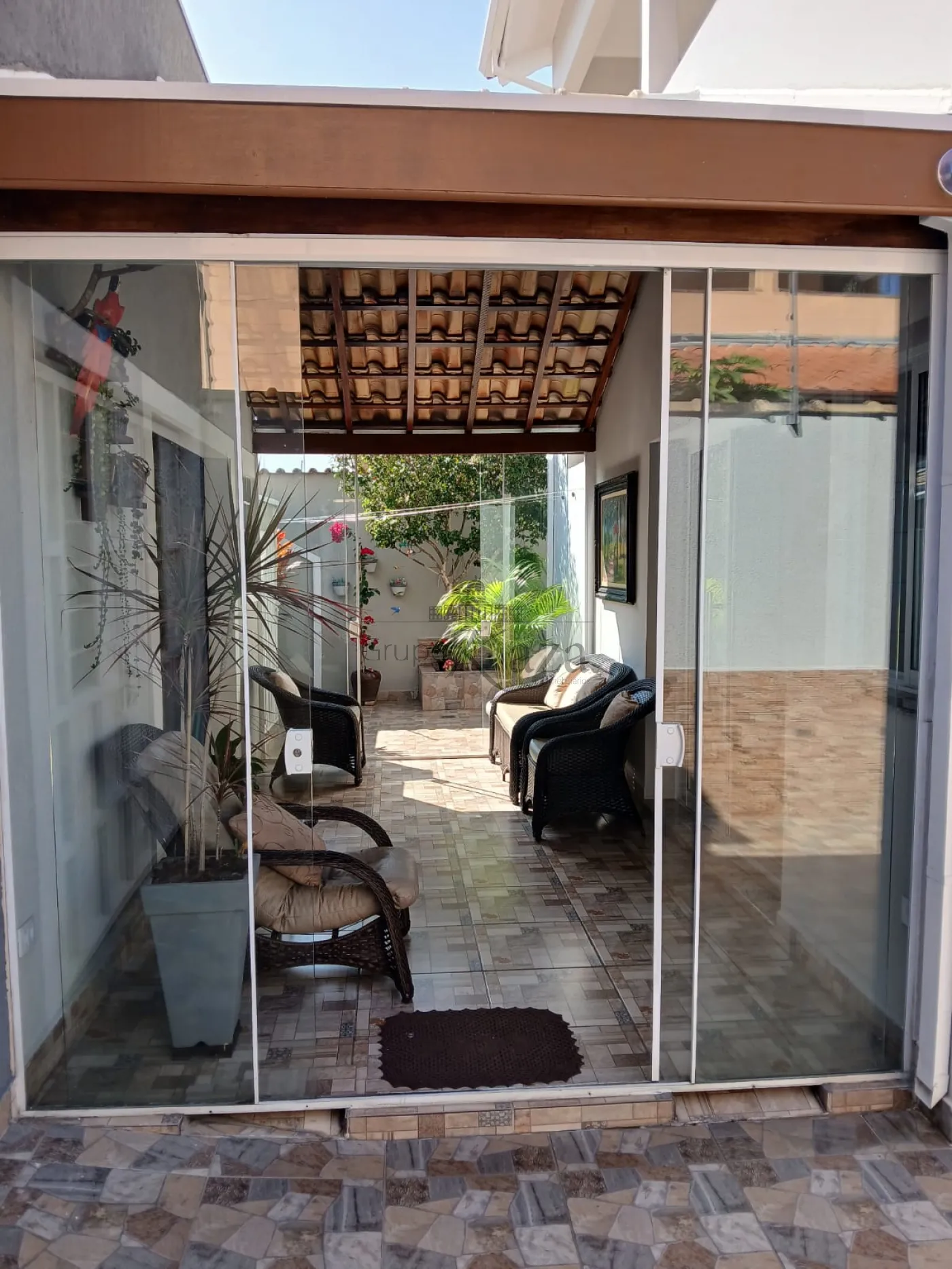 Foto 10 de Casa Sobrado em Chácaras Santa Maria, Jacareí - imagem 10