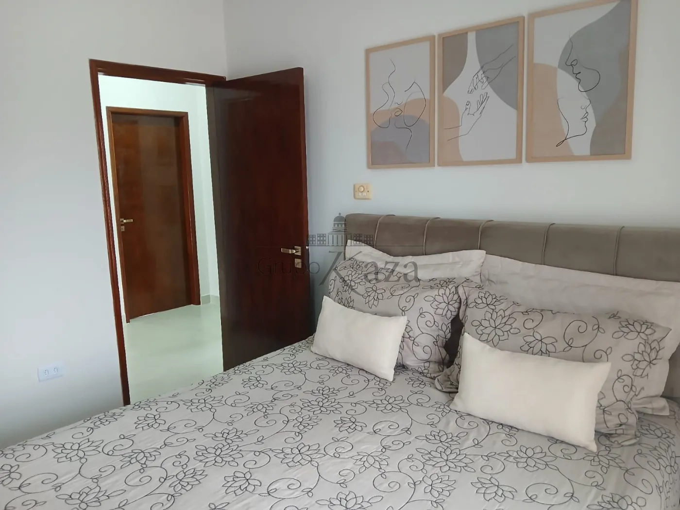 Foto 31 de Casa Sobrado em Chácaras Santa Maria, Jacareí - imagem 31