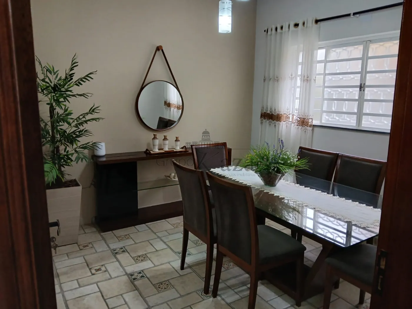 Foto 4 de Casa Sobrado em Chácaras Santa Maria, Jacareí - imagem 4