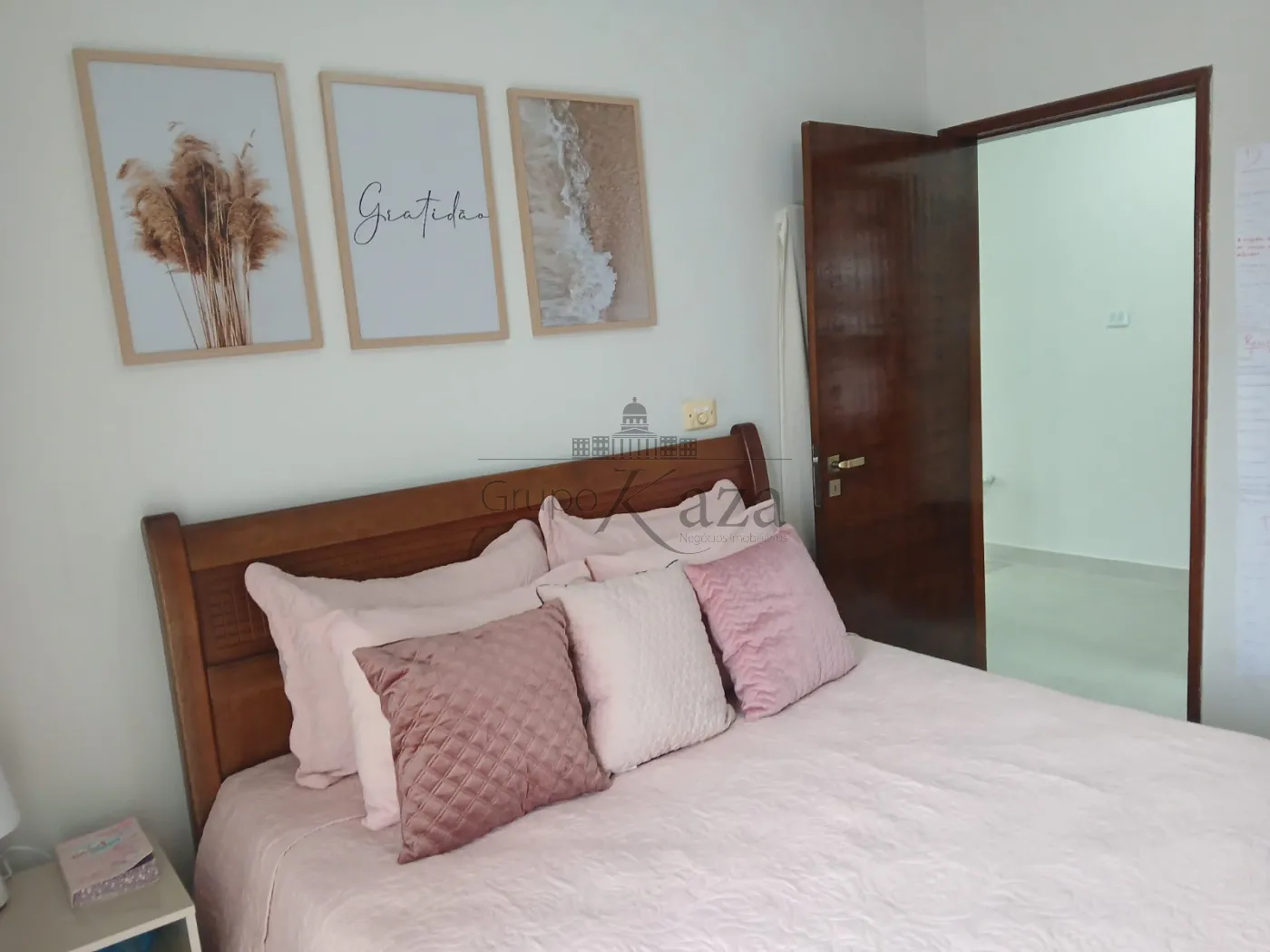 Foto 32 de Casa Sobrado em Chácaras Santa Maria, Jacareí - imagem 32