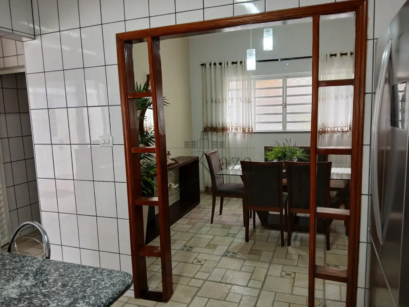 Foto 5 de Casa Sobrado em Chácaras Santa Maria, Jacareí - imagem 5