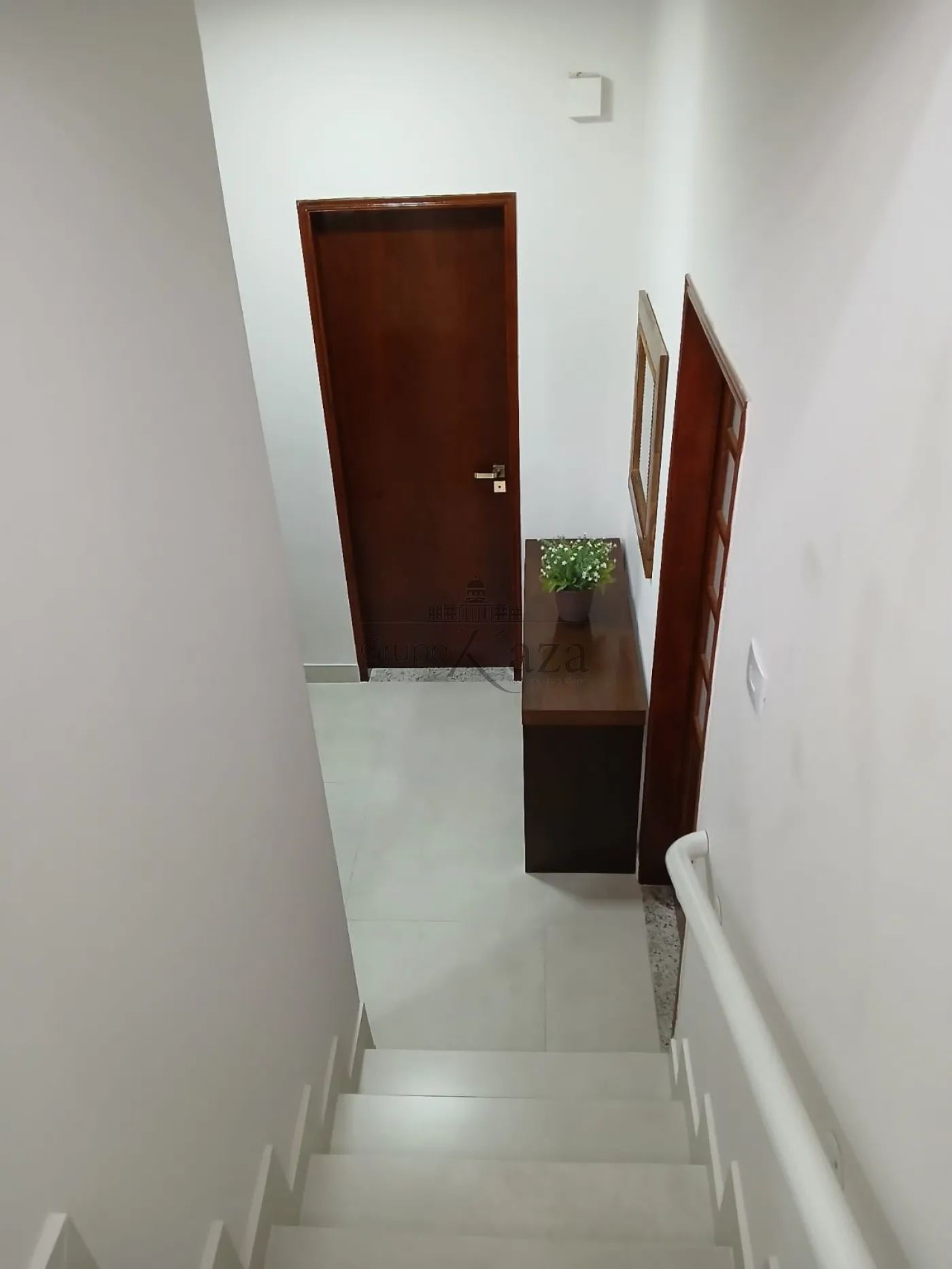 Foto 23 de Casa Sobrado em Chácaras Santa Maria, Jacareí - imagem 23