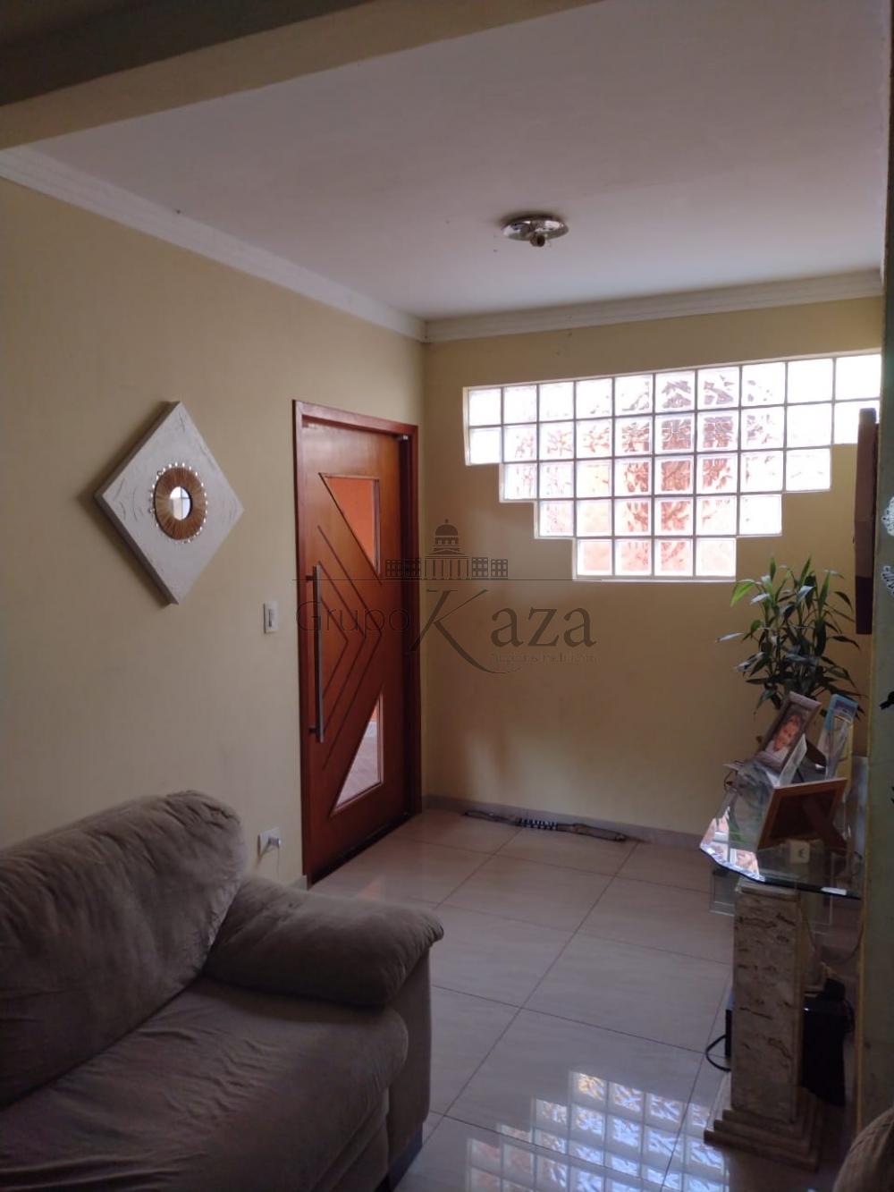 Foto 1 de Casa Padrão em Jardim das Flores, São José dos Campos - imagem 1