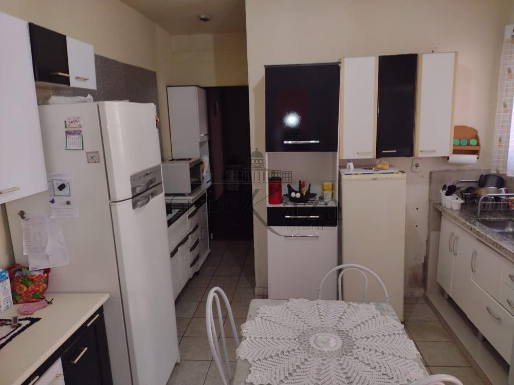 Foto 3 de Casa Padrão em Jardim das Flores, São José dos Campos - imagem 3