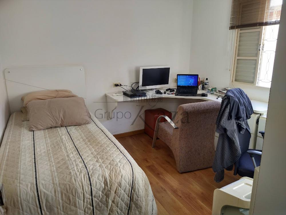 Foto 12 de Casa Padrão em Chácaras Santa Maria, Jacareí - imagem 12