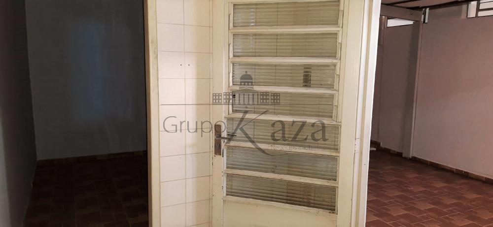 Foto 20 de Casa Comercial  Residencial em Parque Itamarati, Jacareí - imagem 20