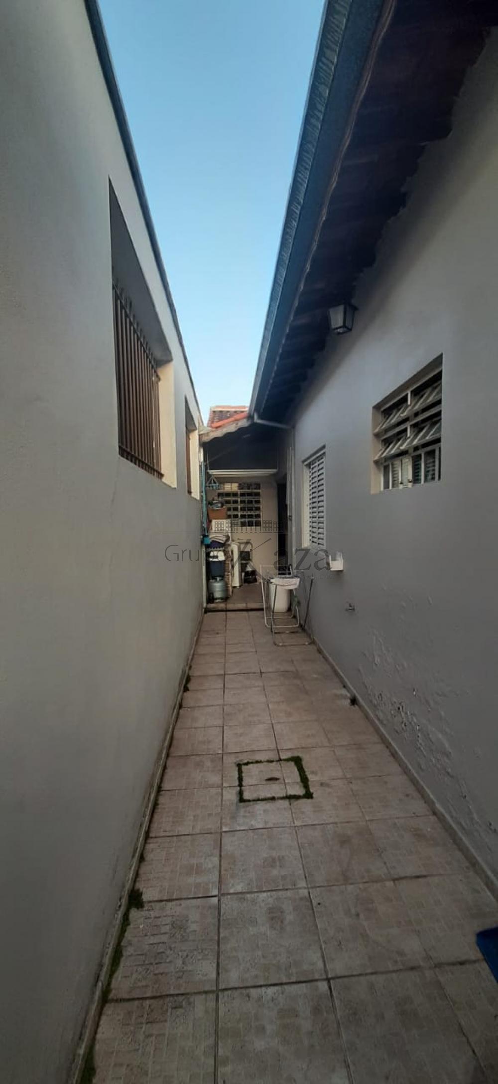 Foto 12 de Casa Padrão em Jardim Emilia, Jacareí - imagem 12