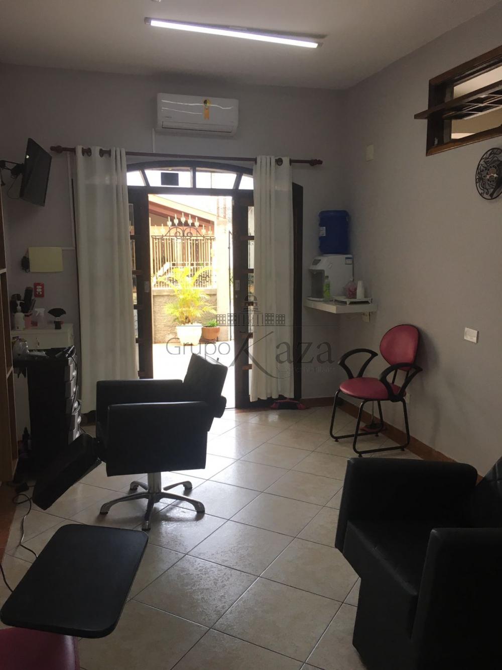 Foto 3 de Casa Padrão em Residencial Bosque dos Ipês, São José dos Campos - imagem 3