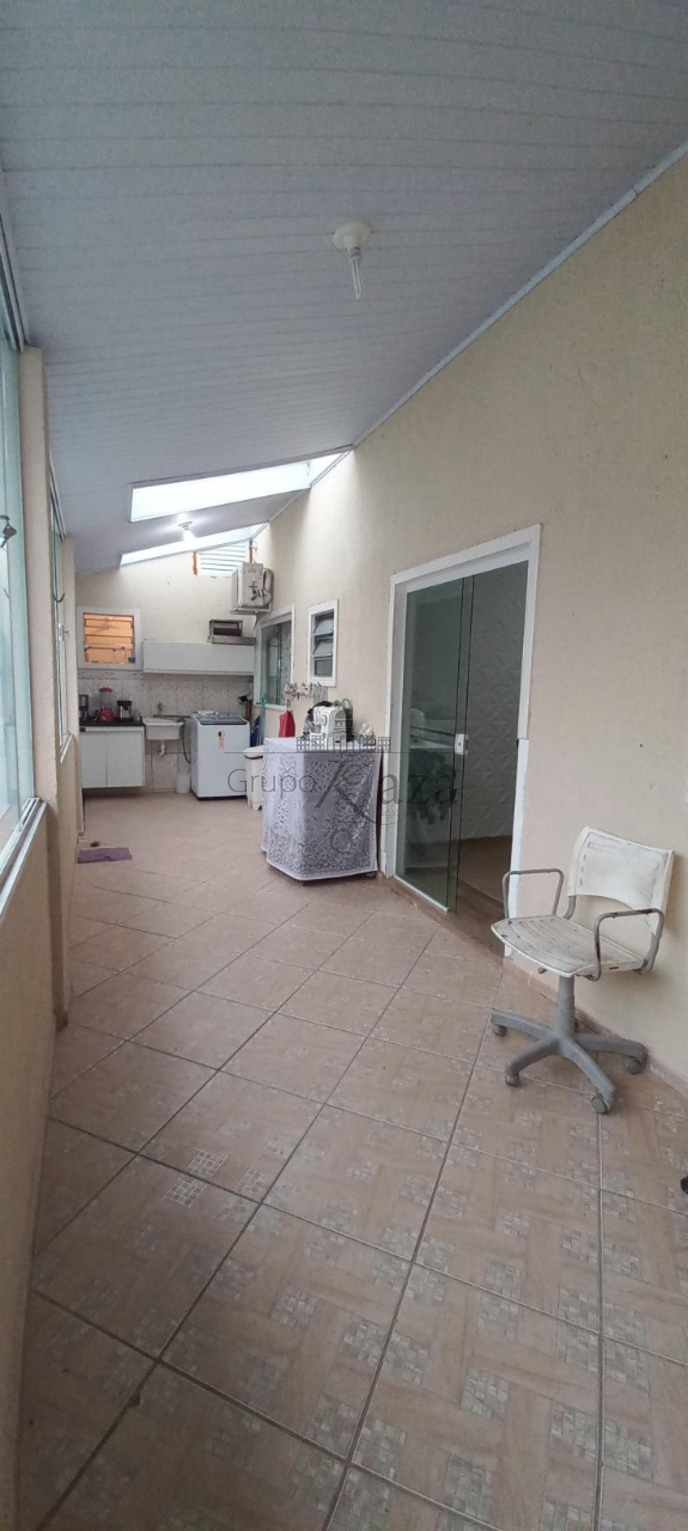 Foto 13 de Casa Padrão em Jardim Torrão de Ouro, São José dos Campos - imagem 13