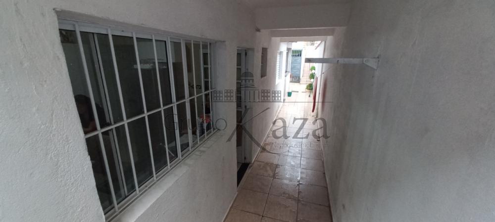 Foto 16 de Casa Padrão em Jardim Torrão de Ouro, São José dos Campos - imagem 16