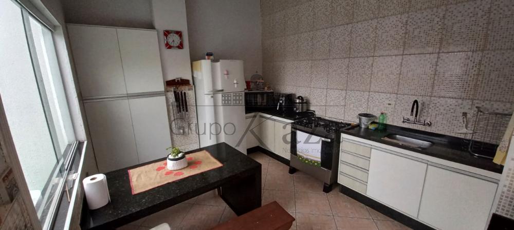 Foto 23 de Casa Padrão em Jardim Torrão de Ouro, São José dos Campos - imagem 23