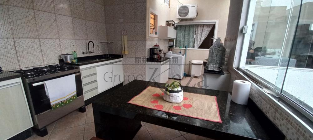 Foto 24 de Casa Padrão em Jardim Torrão de Ouro, São José dos Campos - imagem 24