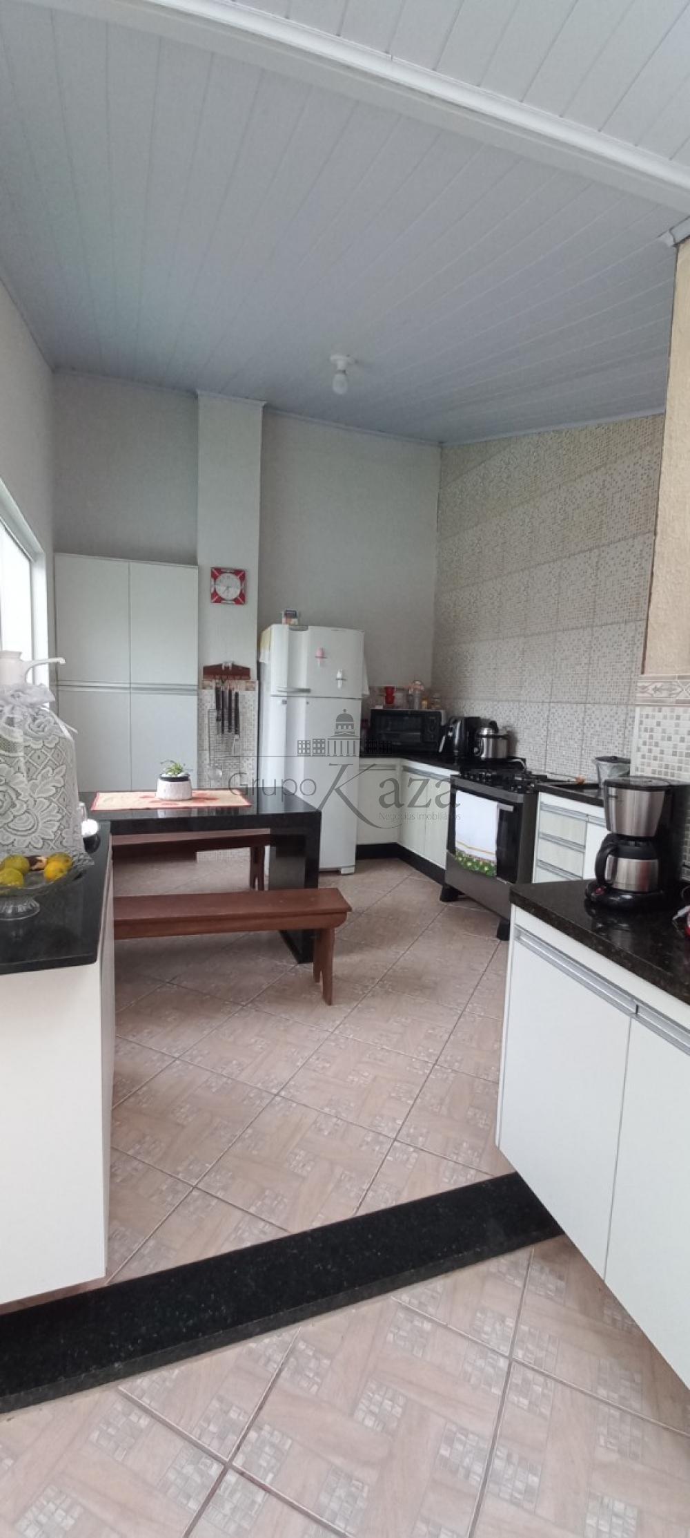 Foto 28 de Casa Padrão em Jardim Torrão de Ouro, São José dos Campos - imagem 28