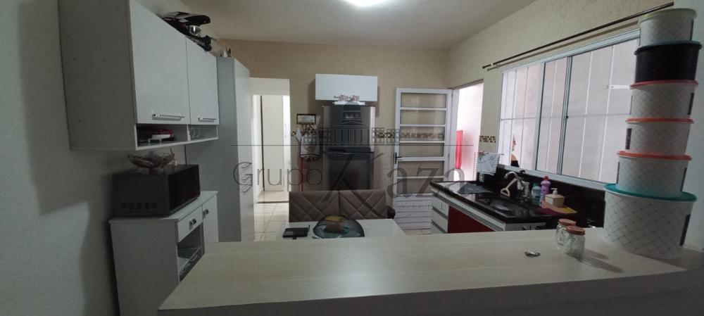 Foto 30 de Casa Padrão em Jardim Torrão de Ouro, São José dos Campos - imagem 30