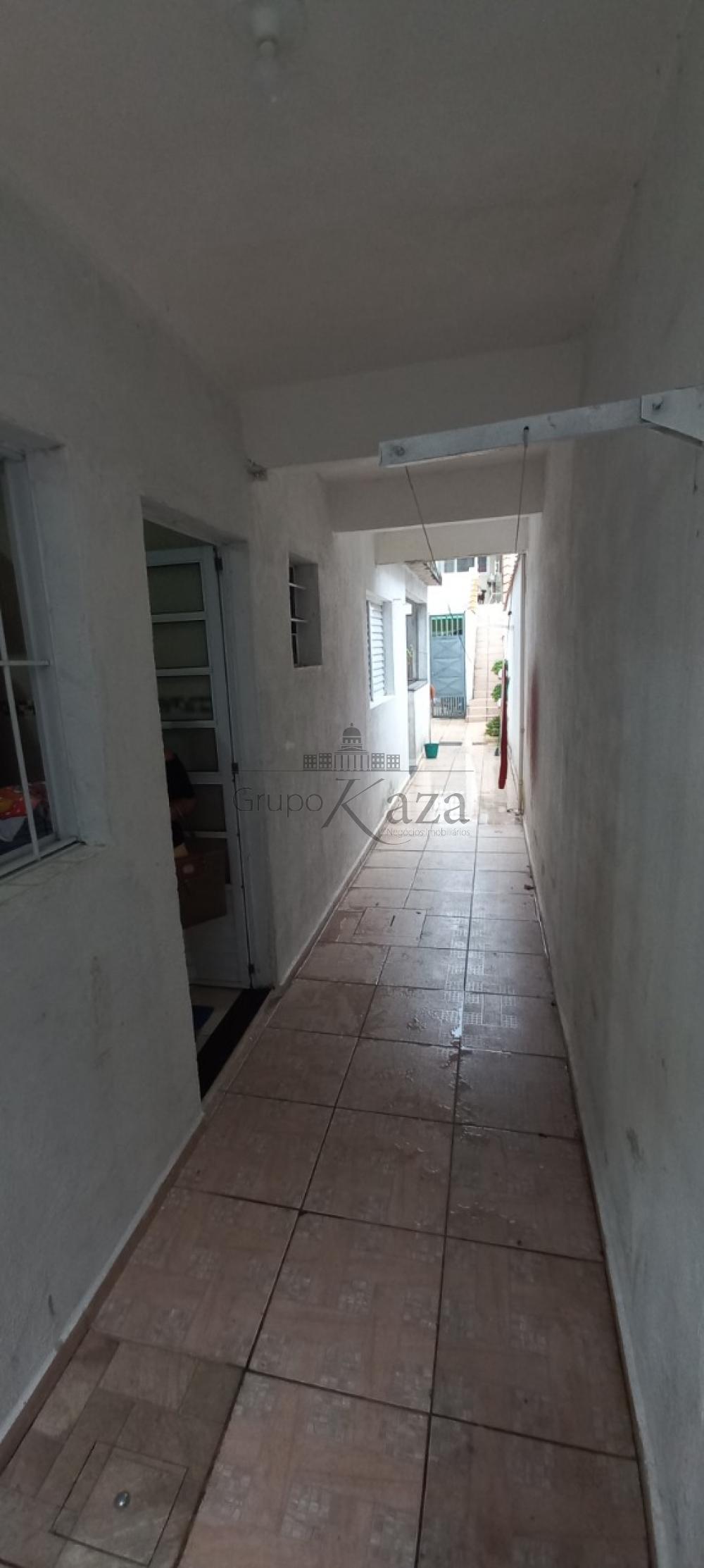 Foto 34 de Casa Padrão em Jardim Torrão de Ouro, São José dos Campos - imagem 34