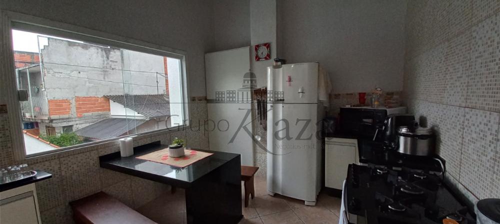 Foto 39 de Casa Padrão em Jardim Torrão de Ouro, São José dos Campos - imagem 39