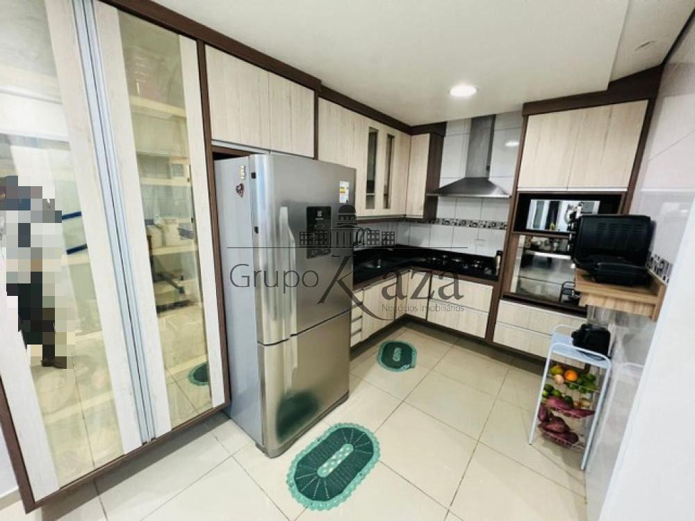 Foto 3 de Casa Sobrado em Monte Castelo, São José dos Campos - imagem 3