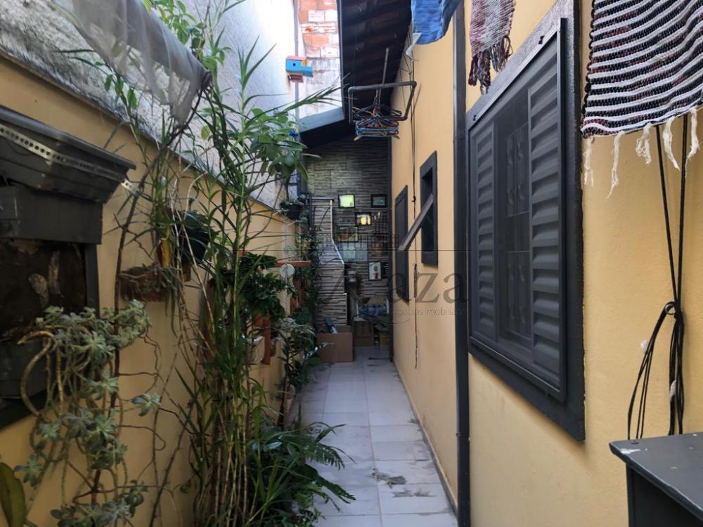 Foto 9 de Casa Padrão em Jardim Santa Inês III, São José dos Campos - imagem 9