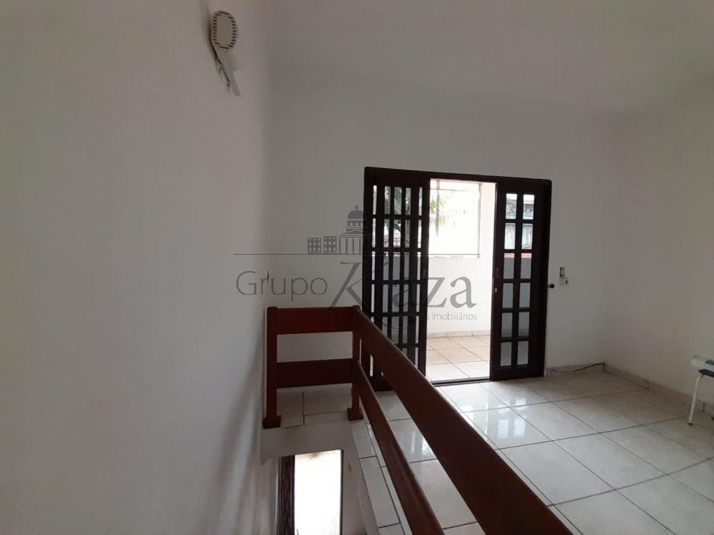 Foto 4 de Casa Sobrado em Vila das Flores, São José dos Campos - imagem 4