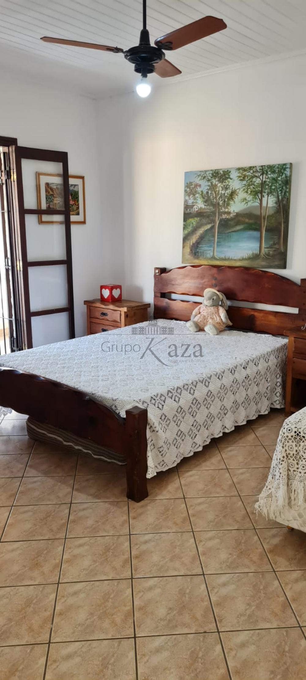 Foto 16 de Casa Padrão em Centro, Taubaté - imagem 16