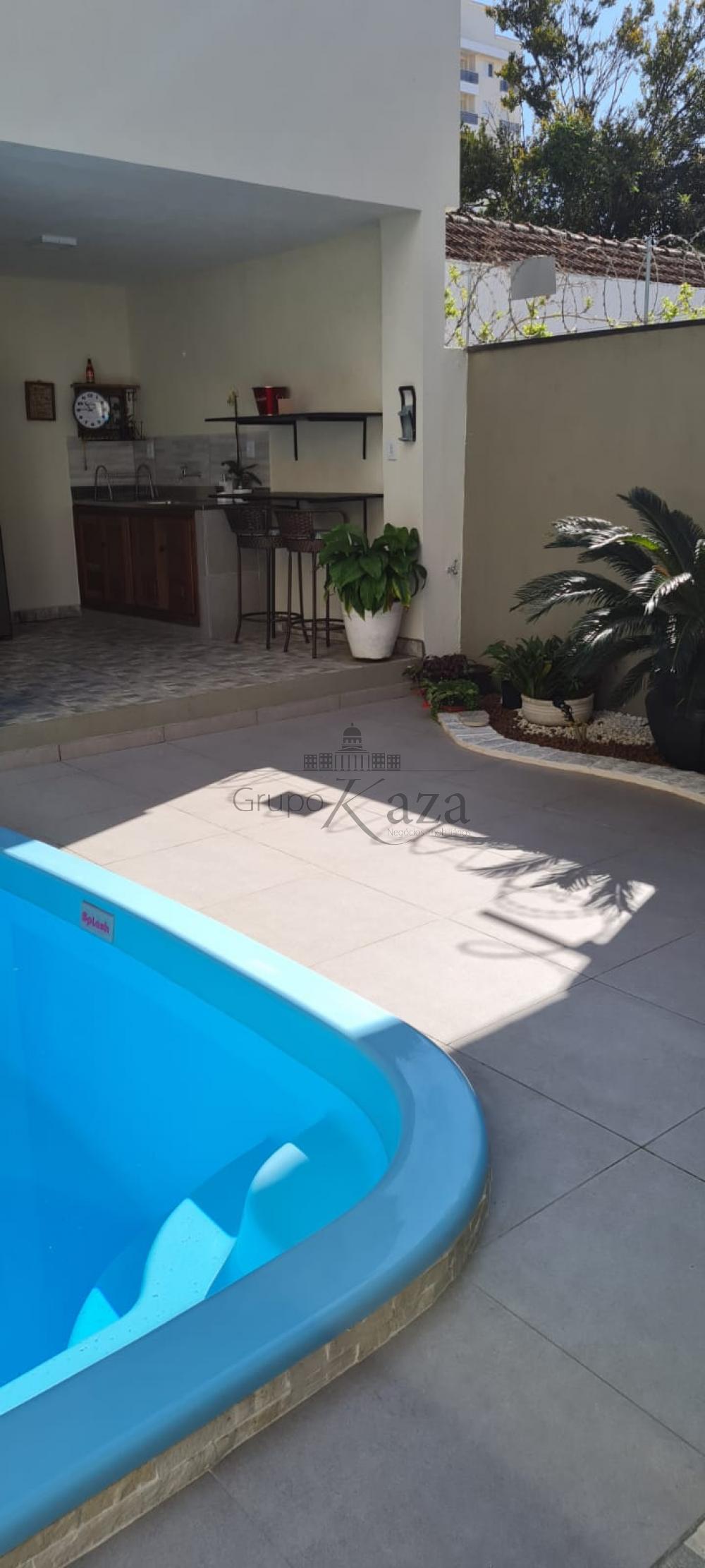 Foto 41 de Casa Padrão em Centro, Taubaté - imagem 41