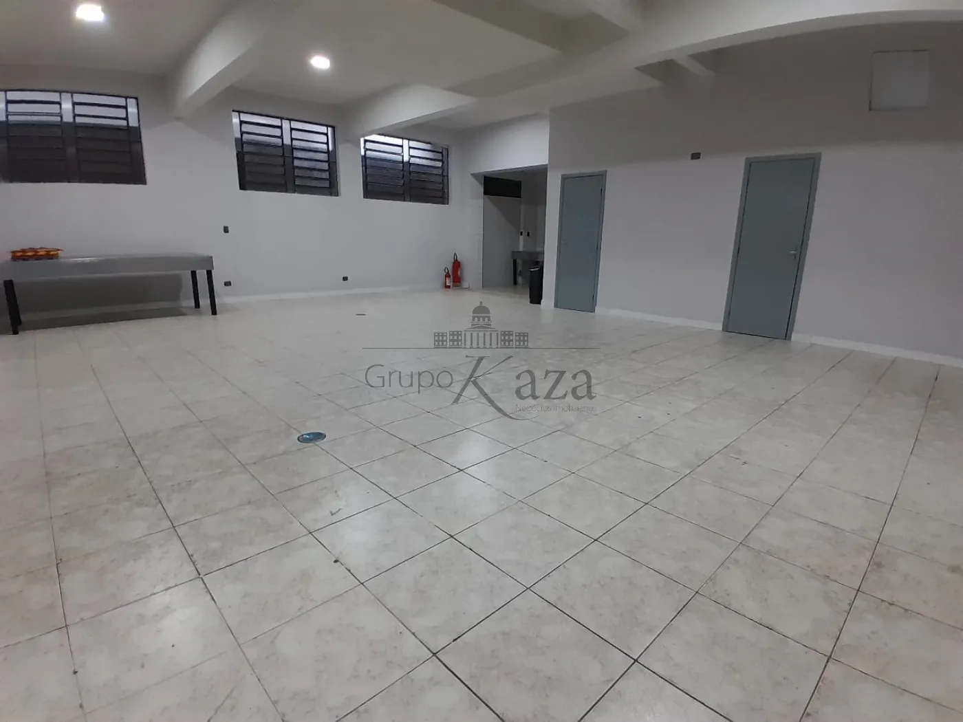 Foto 9 de Comercial Ponto Comercial em Palmeiras de São José, São José dos Campos - imagem 9