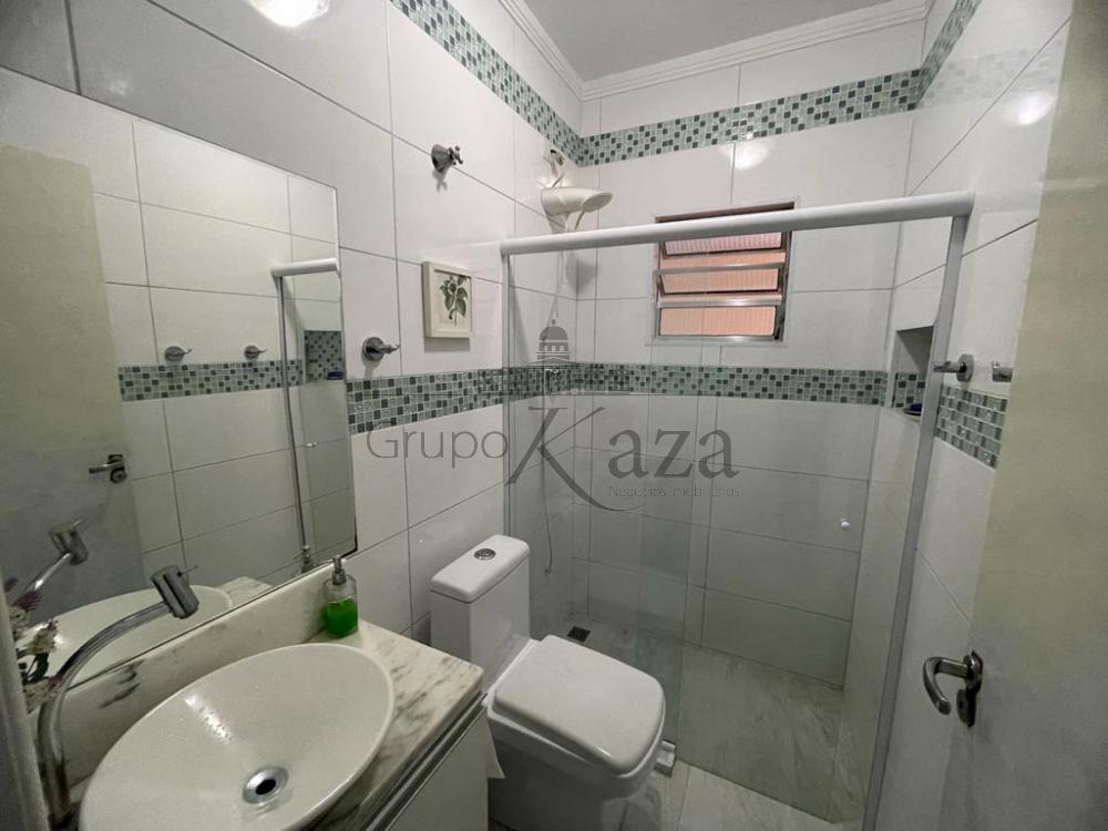 Foto 8 de Casa Padrão em Chácaras Santa Maria, Jacareí - imagem 8