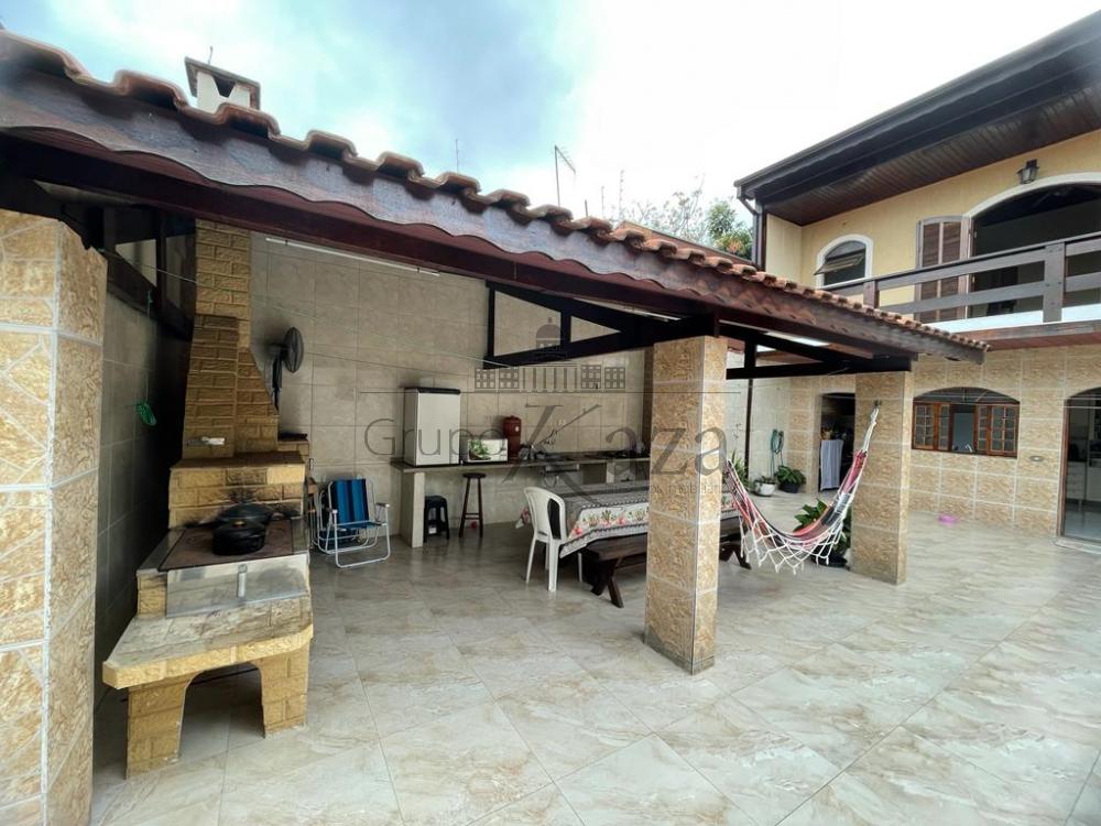 Foto 24 de Casa Padrão em Chácaras Santa Maria, Jacareí - imagem 24