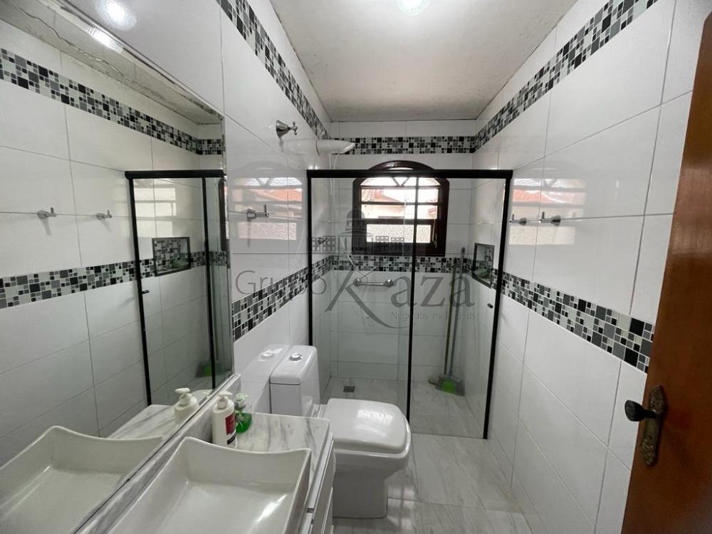 Foto 12 de Casa Padrão em Chácaras Santa Maria, Jacareí - imagem 12