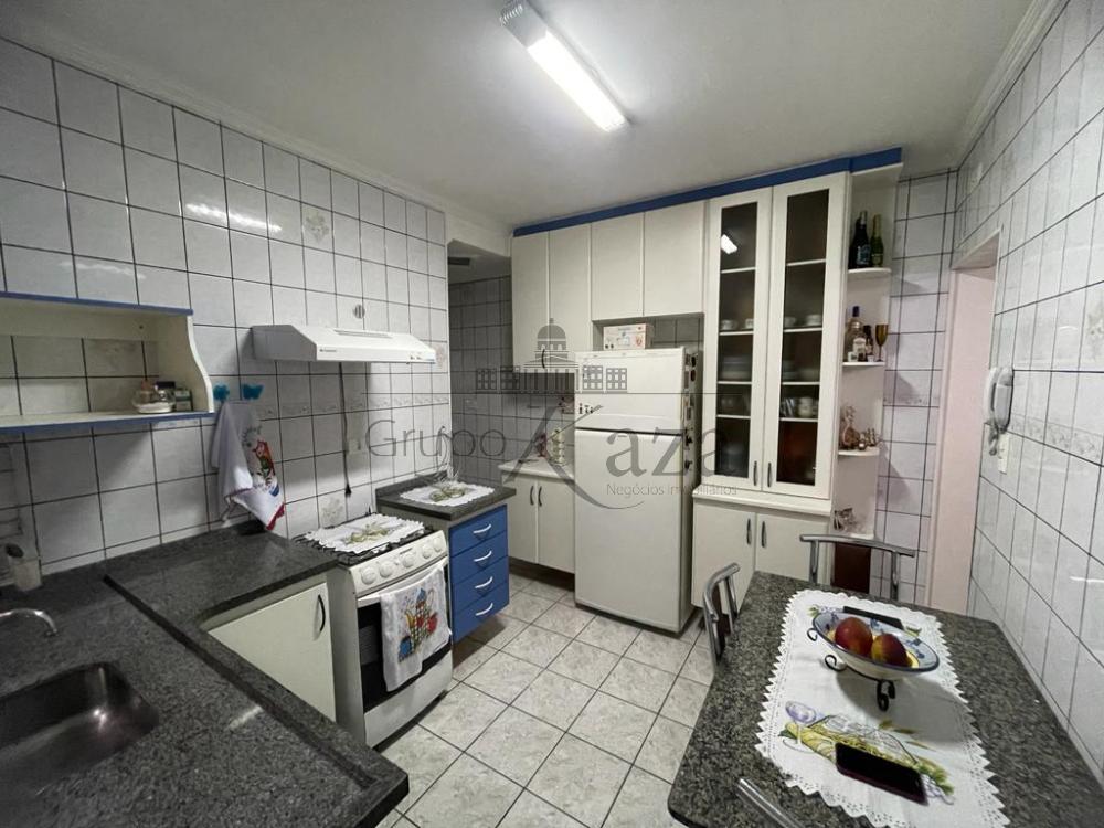 Foto 4 de Casa Padrão em Chácaras Santa Maria, Jacareí - imagem 4