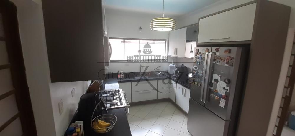 Foto 16 de Casa Condomínio em Vila Zezé, Jacareí - imagem 16