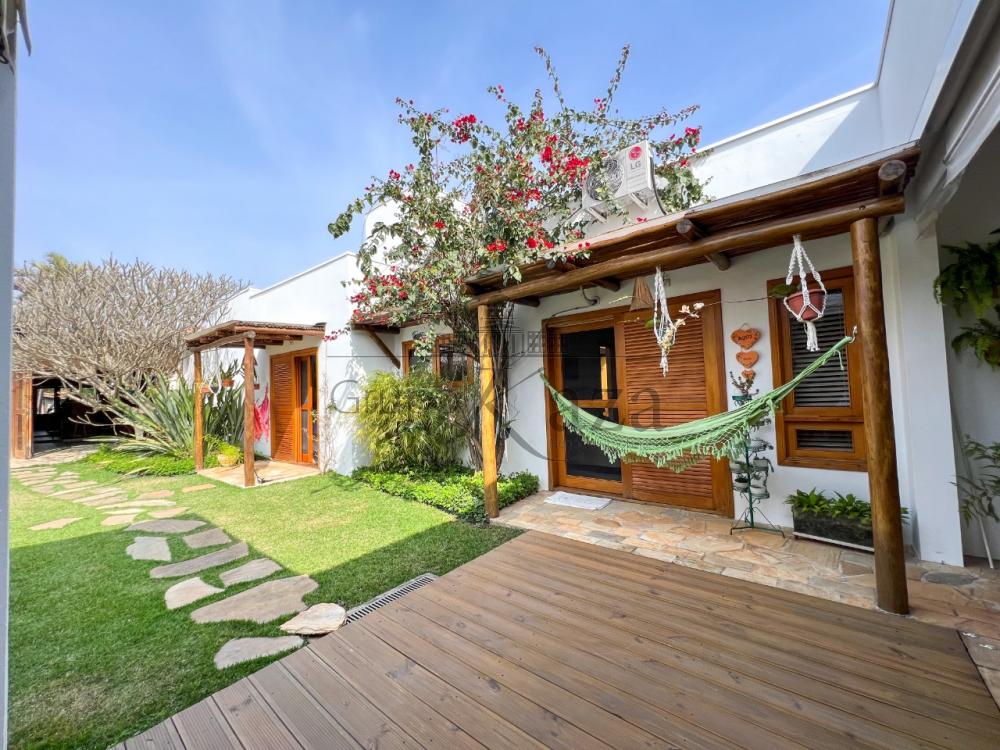 Foto 36 de Casa Térrea em Jardim Siesta, Jacareí - imagem 36