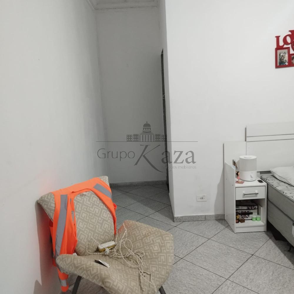 Foto 3 de Casa Padrão em Jardim Santa Marina, Jacareí - imagem 3