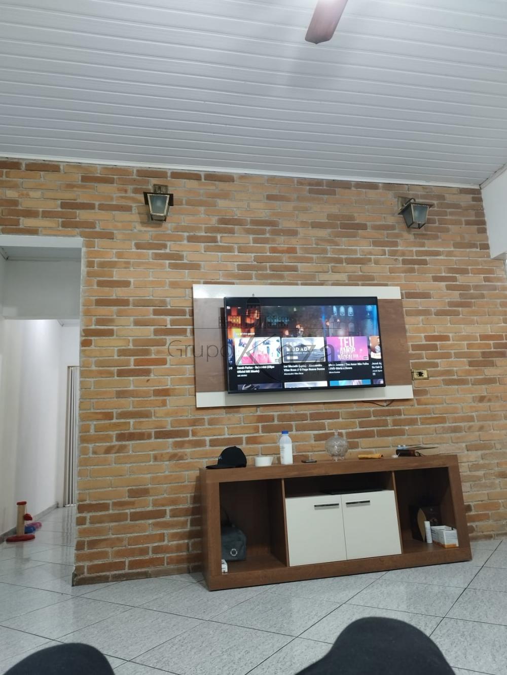 Foto 2 de Casa Padrão em Jardim Santa Marina, Jacareí - imagem 2