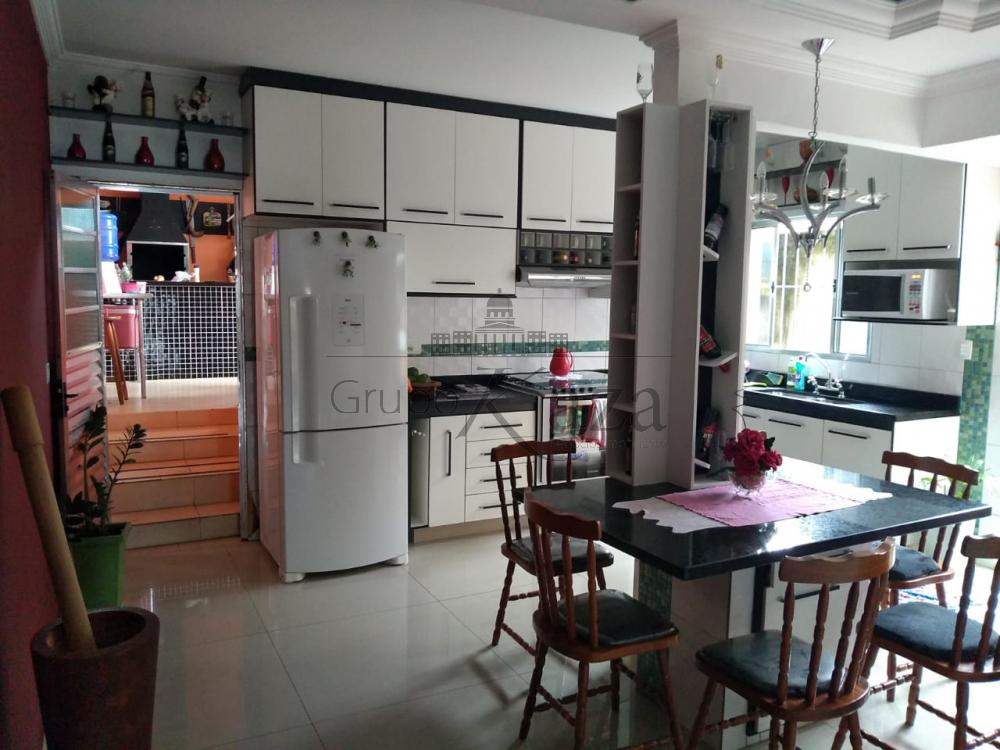 Foto 3 de Casa Sobrado em Jardim Santa Marina, Jacareí - imagem 3