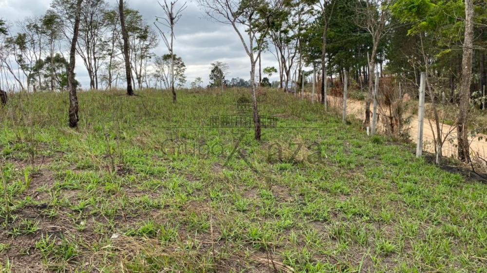 Foto 2 de Terreno Padrão em Veraneio Irajá, Jacareí - imagem 2