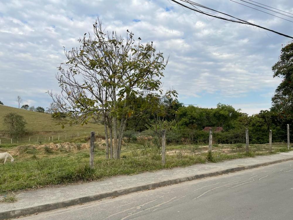 Foto 3 de Terreno Padrão em Chácaras Reunidas Igarapés, Jacareí - imagem 3