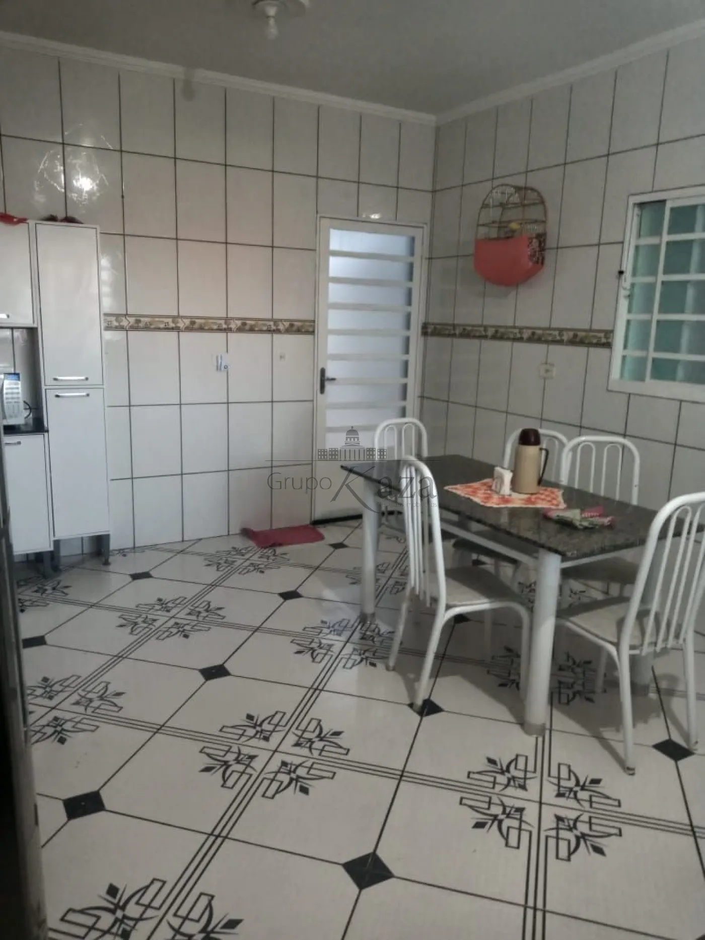 Foto 3 de Casa Padrão em Jardim Maria Amélia, Jacareí - imagem 3