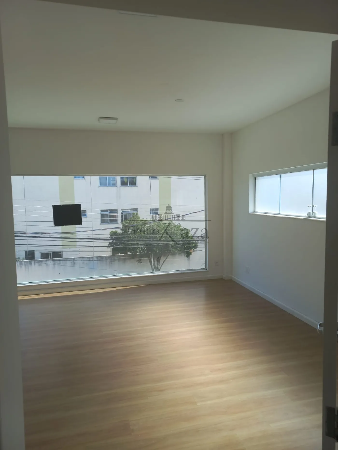 Foto 10 de Comercial Sobreloja em Jardim Maringá, São José dos Campos - imagem 10