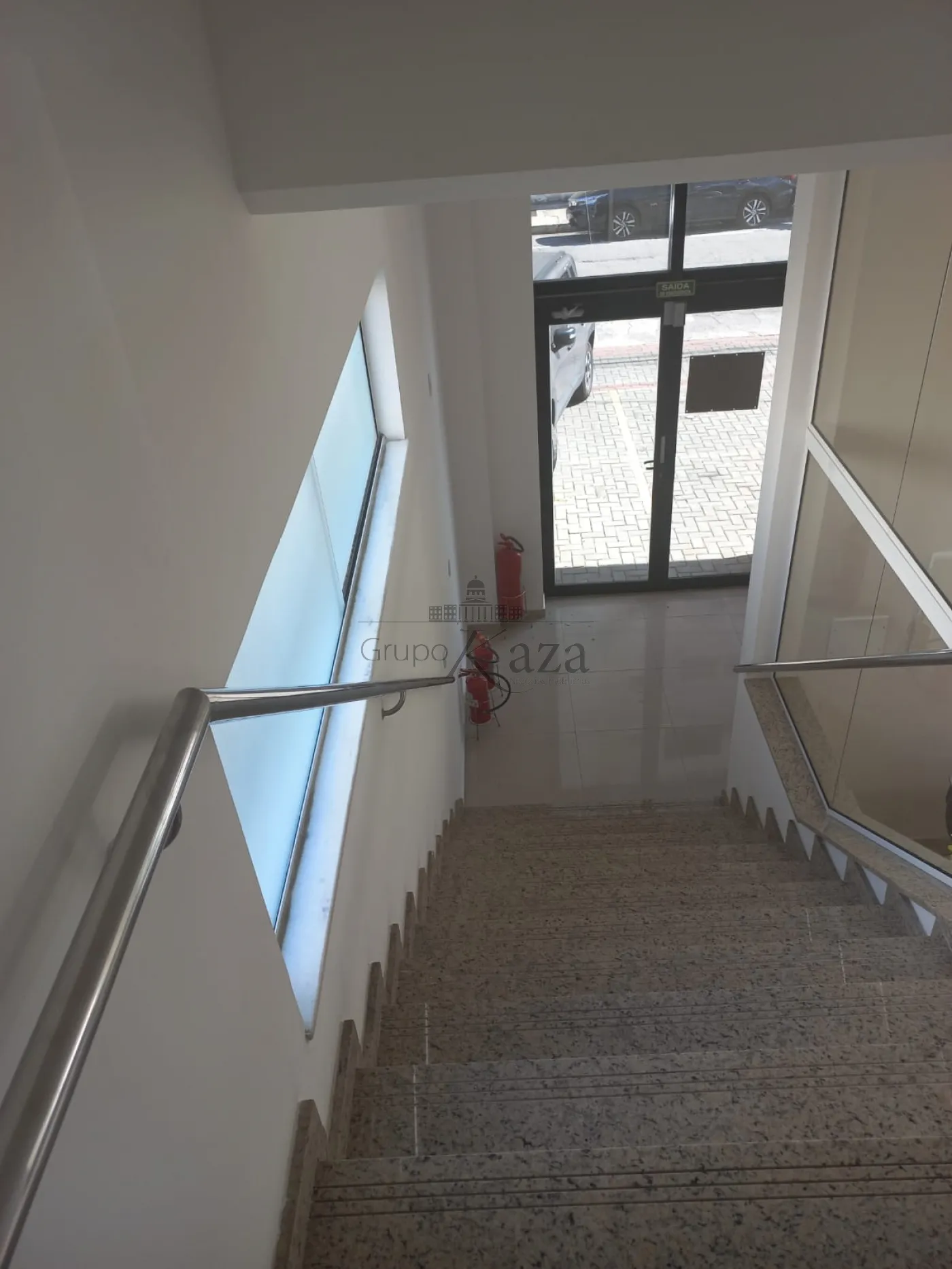 Foto 13 de Comercial Sobreloja em Jardim Maringá, São José dos Campos - imagem 13