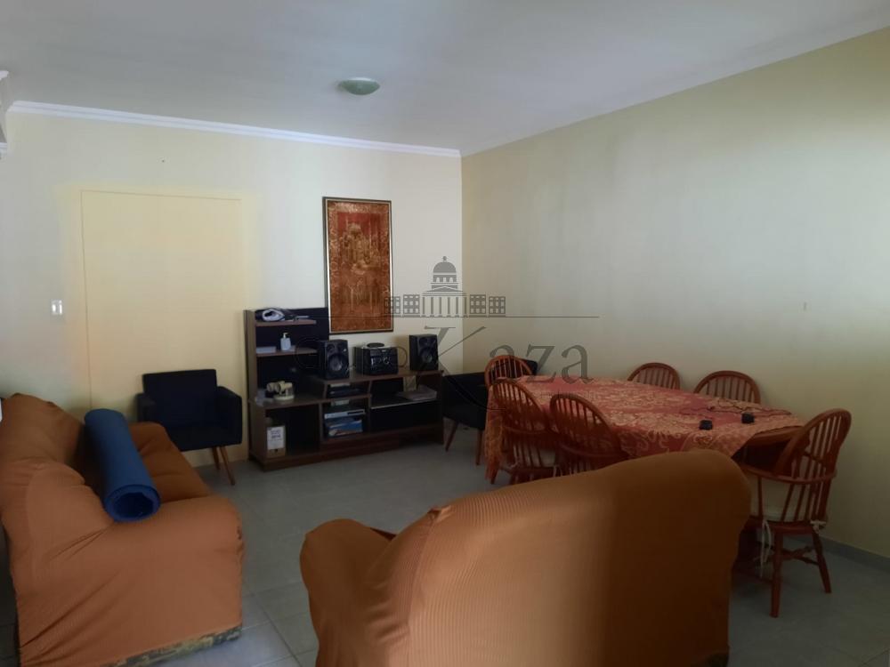 Foto 2 de Casa Sobrado em Residencial Santa Paula, Jacareí - imagem 2
