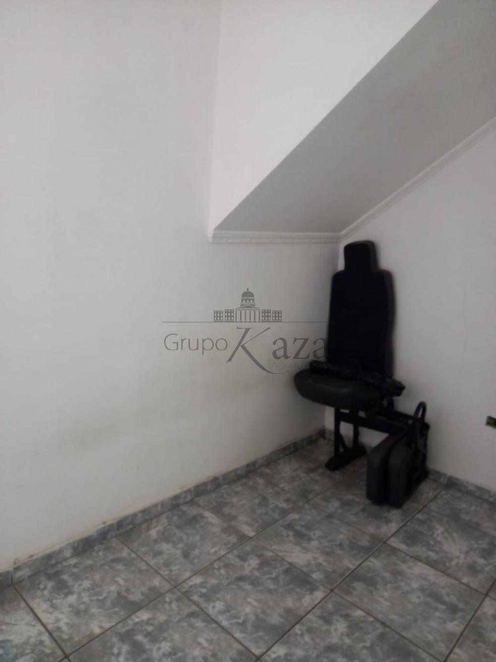 Foto 25 de Casa Sobrado em Jardim Ismênia, São José dos Campos - imagem 25