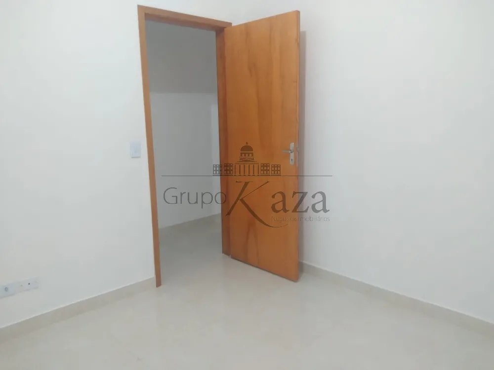 Foto 11 de Casa Padrão em Jardim dos Bandeirantes, São José dos Campos - imagem 11