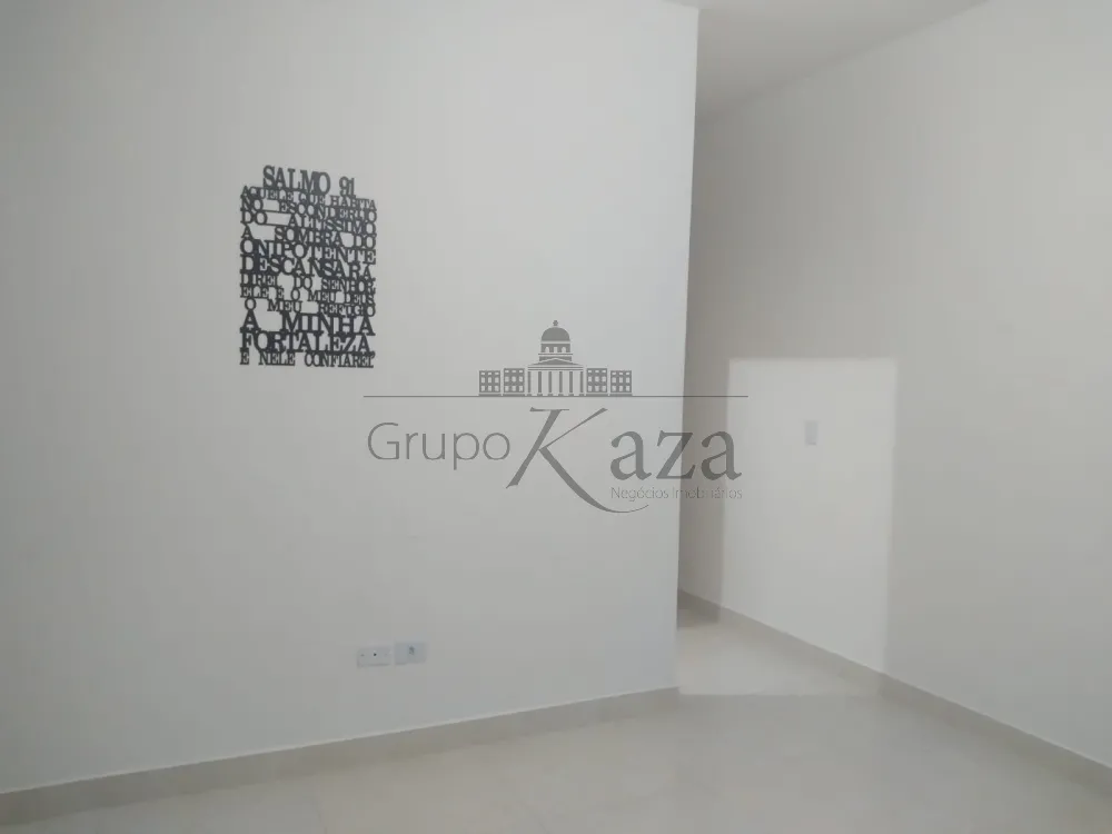 Foto 1 de Casa Padrão em Jardim dos Bandeirantes, São José dos Campos - imagem 1