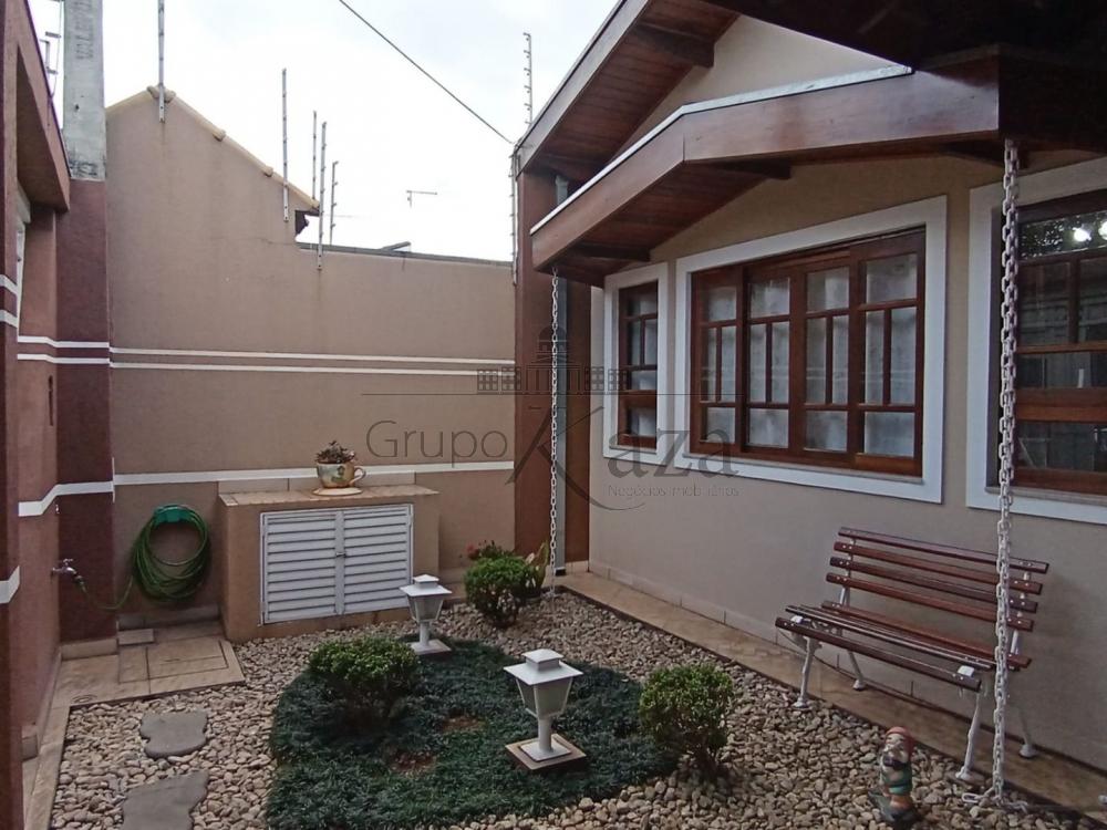 Foto 36 de Casa Térrea em Chácaras Santa Maria, Jacareí - imagem 36